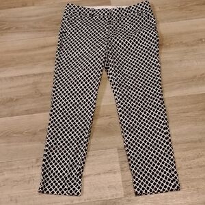 New Directions Black and White Straight Leg Pants